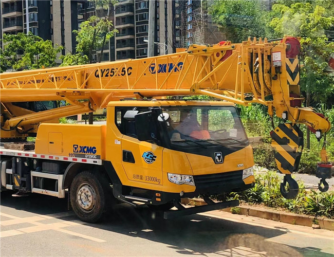 头屯河区大件设备吊装租赁吊车