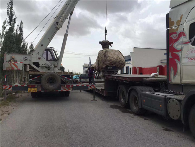 头屯河区狭窄场地（如小区、车间）适合用哪种吊车？